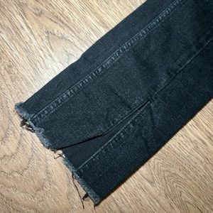 Abercrombie & Fitch The Skinny High Rise with seam detail and split hem